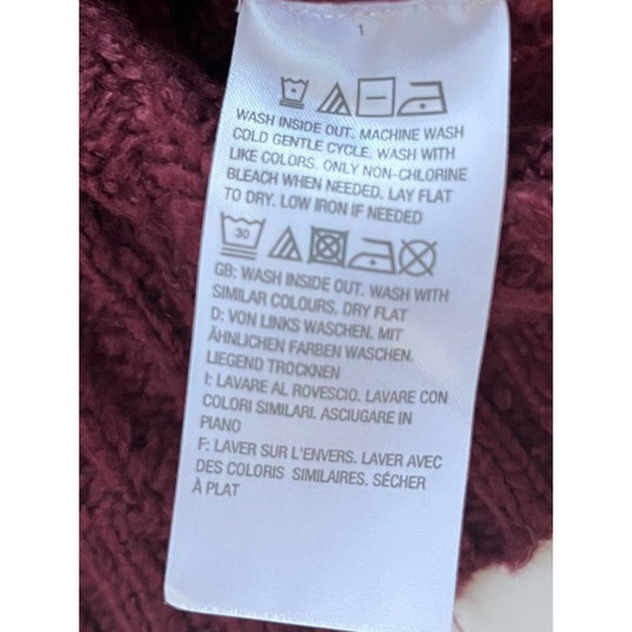 G.I.L.I Women’s Wine Bell Sleeve Cold Shoulder Cable Knit Sweater Size XL - Picture 9 of 9